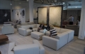 Showroom Adriana Furniture - nastroje wykreowane światłem i grafikami - zdjęcie 6